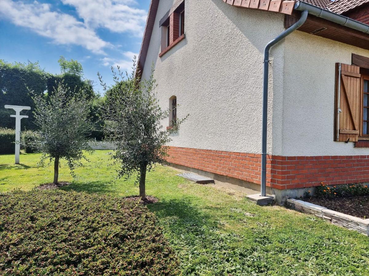 La Villa Aux Oliviers Eus  Eksteriør bilde